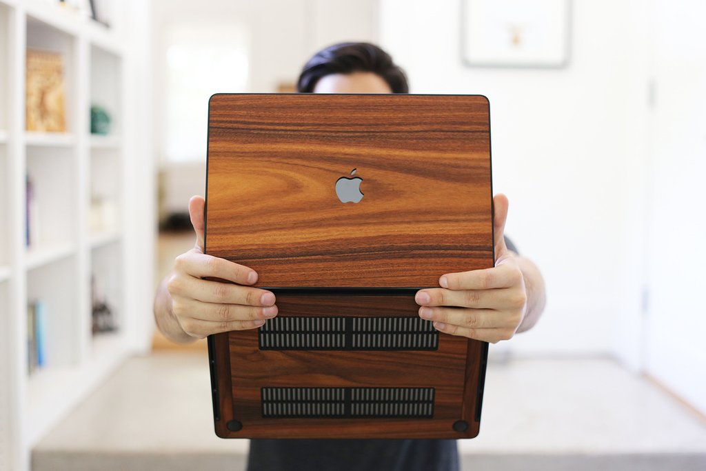 Alvin Industries Real Wooden Macbook Pro Case