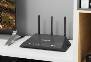 netgear nighthawk r6700 smart wi fi router 2