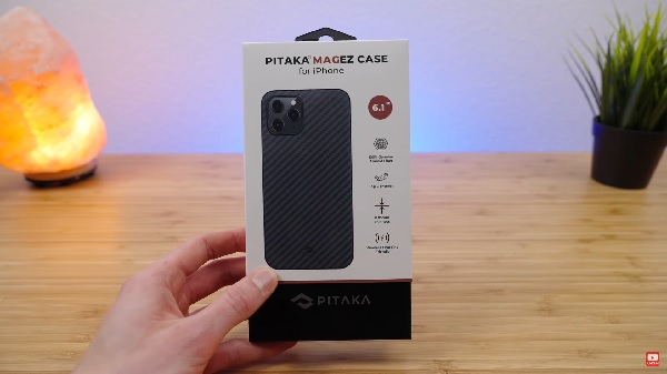 Pitaka ultra slim and thin phone case compatible with iphone 12 pro