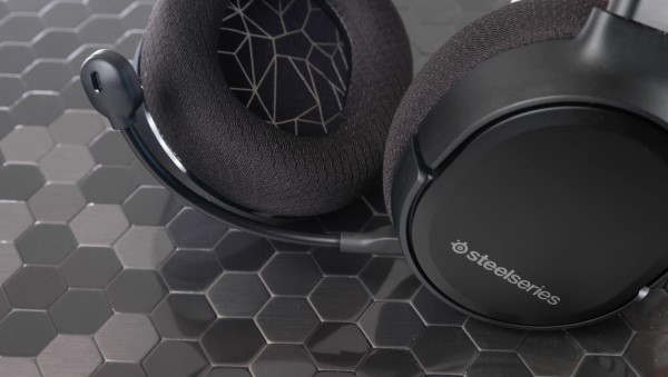 steelseries arctis 1 wireless 2