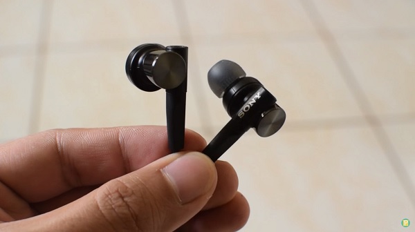 sony mdrxb50ap extra bass earbuds